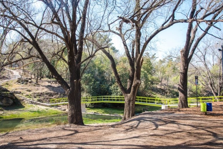 Alta Gracia: realizaron la Puesta en valor de la costanera del Arroyo Chicamtoltina