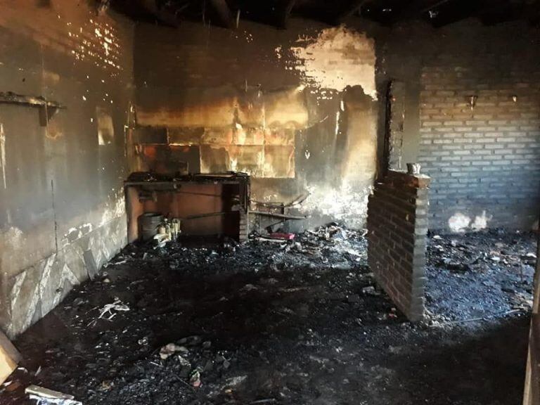 Incendio Villa Atuel casa familia Alaniz