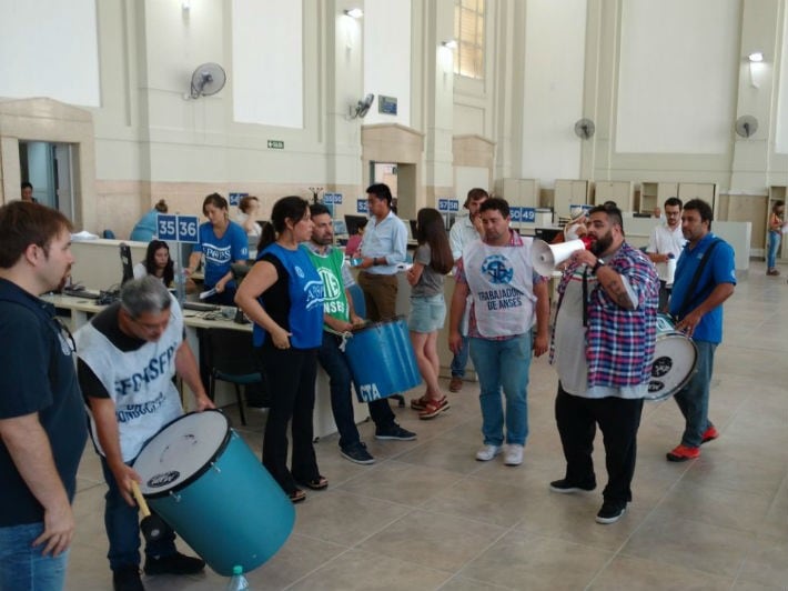 Protestas en Anses Córdoba.