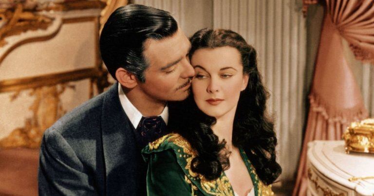 Vivien Leigh y Clark Gable en una escena del film.