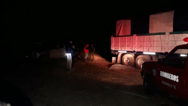 El camionero arrollado en un campo de Amenábar tenía 50 años años y era oriundo de Malabrigo.  (@novedadesdelsur)