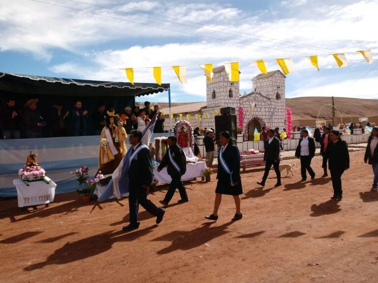 La comunidad participó activamente en la fiesta patronal en honor a la Virgen del Carmen.