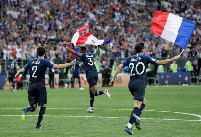 Benjamin Pavard, Presnel Kimpembe y Florian Thauvin