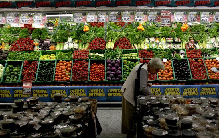 Las mujeres esperan salir adelante con la verduleria (Foto: Diego Levy/Bloomberg)