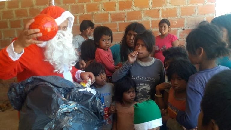 La Navidad llegó a las comunidades wichi de San Miguel y Santa Victoria Este 2 (Facebook Daniel Pereira)