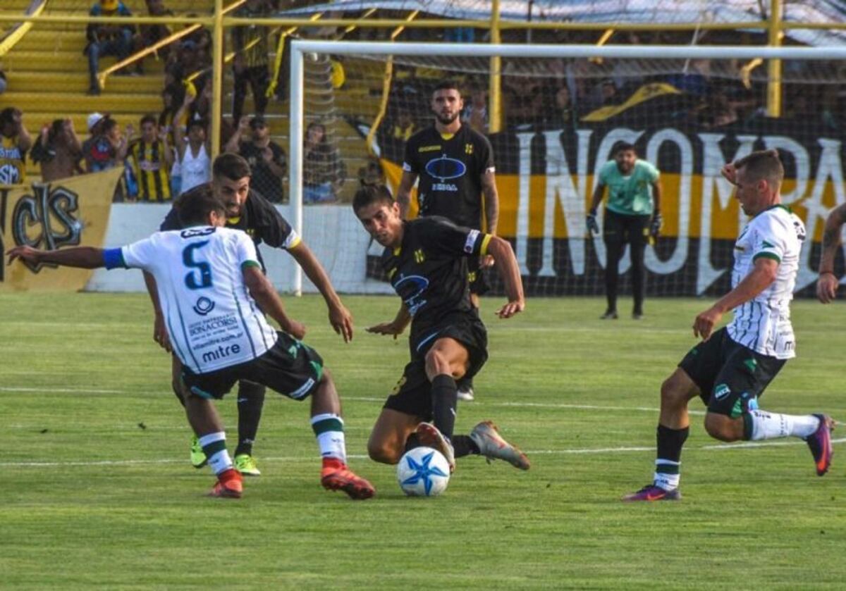 Villa Mitre empató en Madryn y quedó tercero
