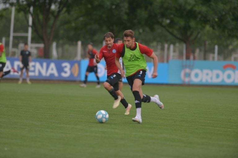 Caruso Lombardi y su primera practica como entrenador de Belgrano en Córdoba.