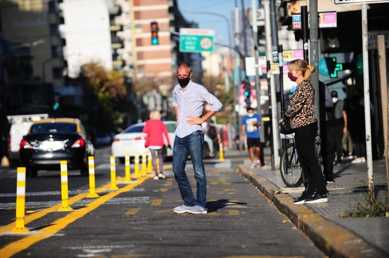 Nuevas zonas peatonales en la ciudad de Buenos Aires, inauguradas durante la cuarentena preventiva y obligatoria que rige por el coronavirus. (Clarín)