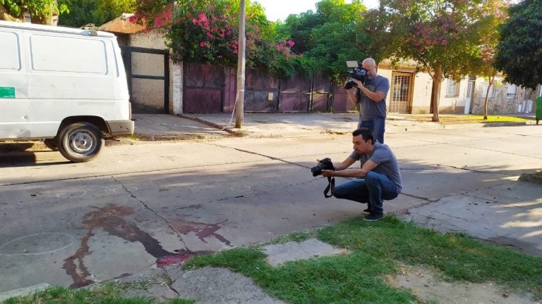 El crimen de Olivé al 1900 habría sido el desencadenante del homicidio que ocurrió horas después en Maestro Massa al 400. (Somos Rosario)