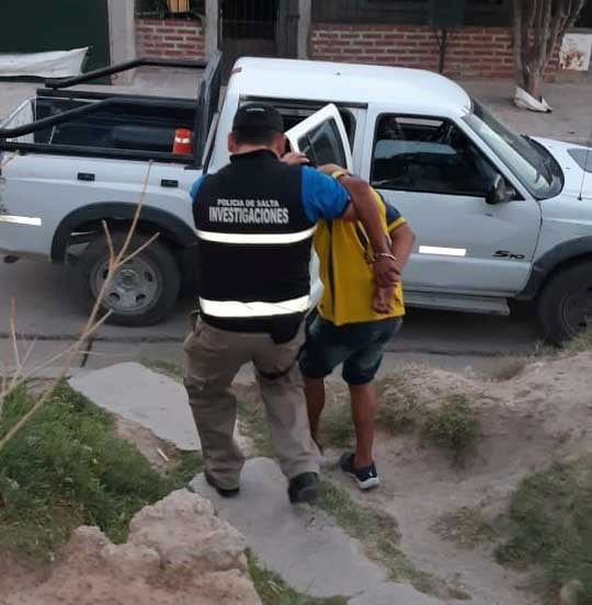 Tres jóvenes detenidos por asaltar a un taxista. (Policía de Salta)