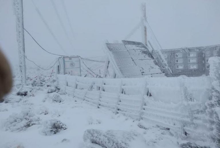 18 antenas se vieron colapsadas.