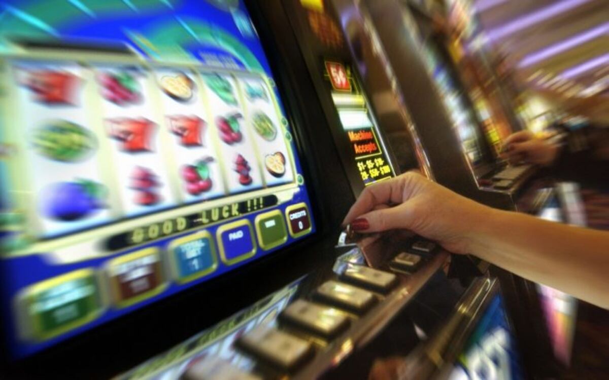 Una salteña ganó $ 19 millones en un tragamonedas pero se niegan a pagarle