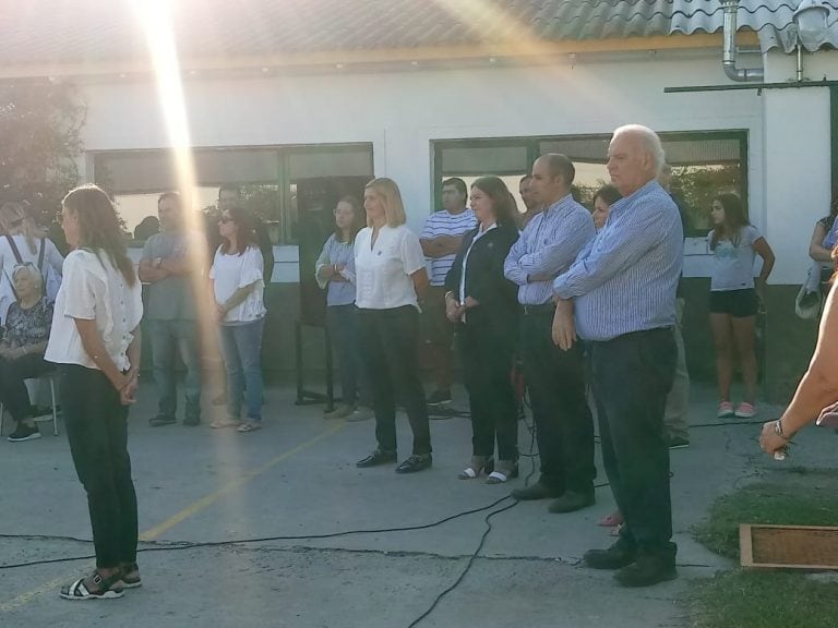 Acto de inicio del ciclo lectivo en la Escuela 27 de Tres Arroyos