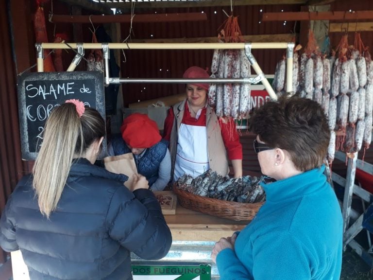 Fiesta del Ovejero - Puesto de chacinados y productos regionales