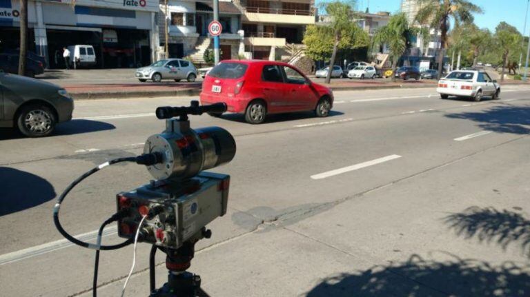 Comenzaron los controles de velocidad en avenidas cordobesas.