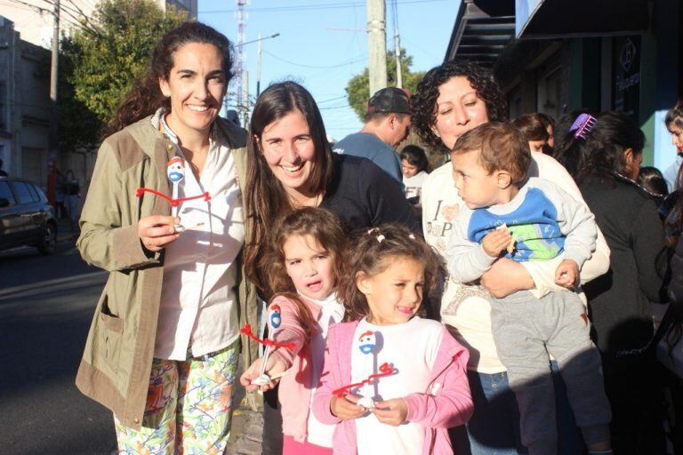 Laura Sirera en una actividad de campaña (Foto: Twitter)