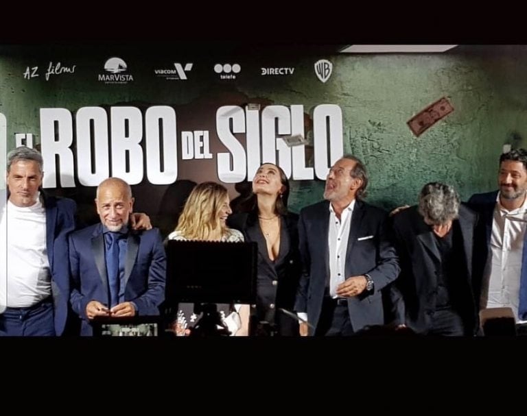 Yoyi Francella estuvo en la avant premiere de "El robo del siglo", película en la que trabajó junto a su papá  (Foto: Instagram/ @yoyifrancella)