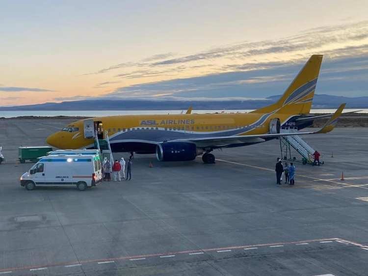 El avión donde los turistas franceses volvieron a su país.