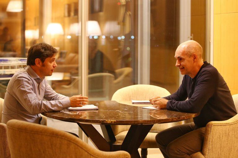 Axel Kicillof y Horacio Rodríguez Larreta. (Twitter: @horaciorlarreta)