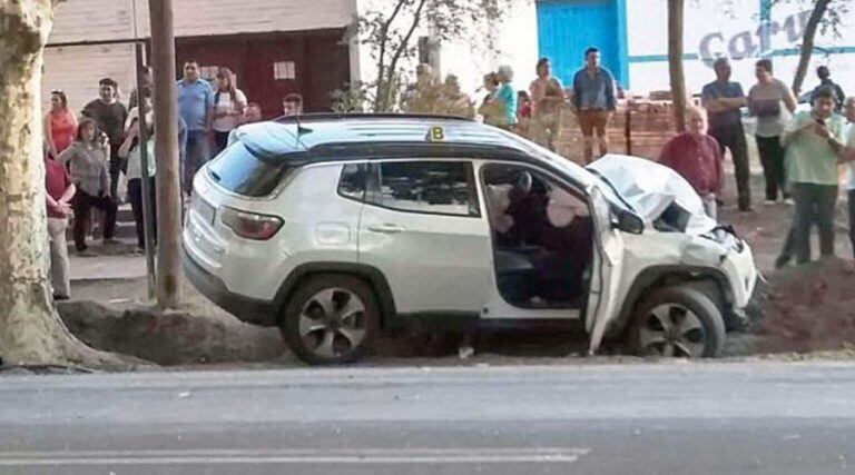 El Jeep Compass luego del siniestro (El Diario de San Rafael)