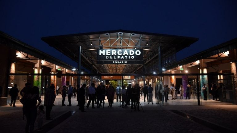 Mercado del Patio se suma al picnic nocturno