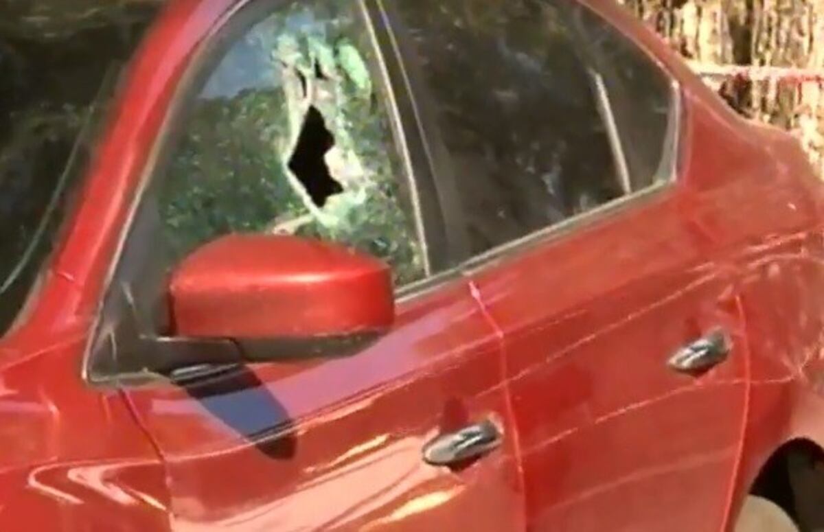 Motochorros balearon en la boca a un hombre en la puerta de un banco de zona norte