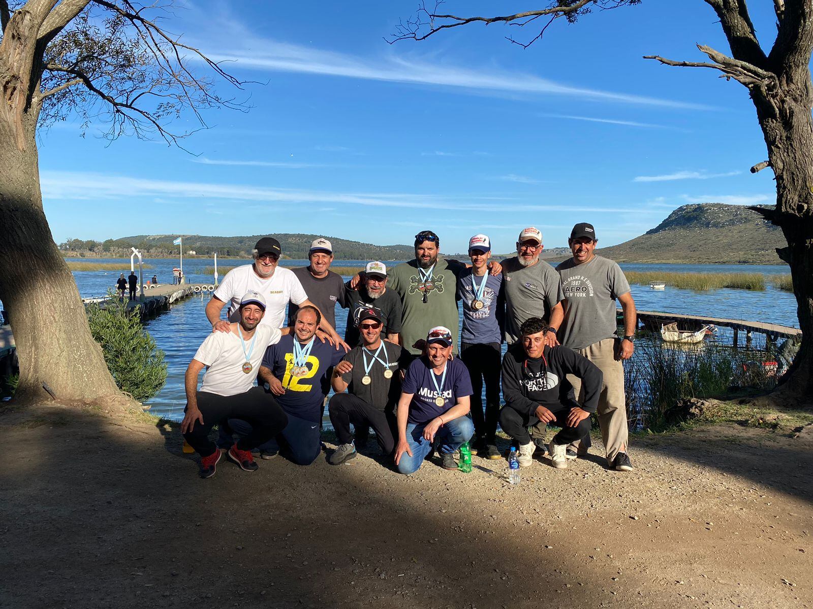 El Club Marea Roja de Tres Arroyos participó en el Provincial de Pesca de Pejerrey embarcado