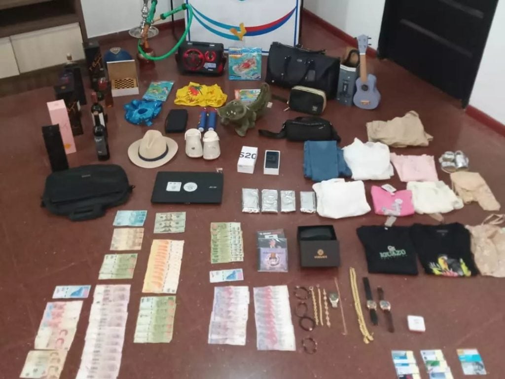 Dos detenidos por acciones fraudulentas en Puerto Iguazú.