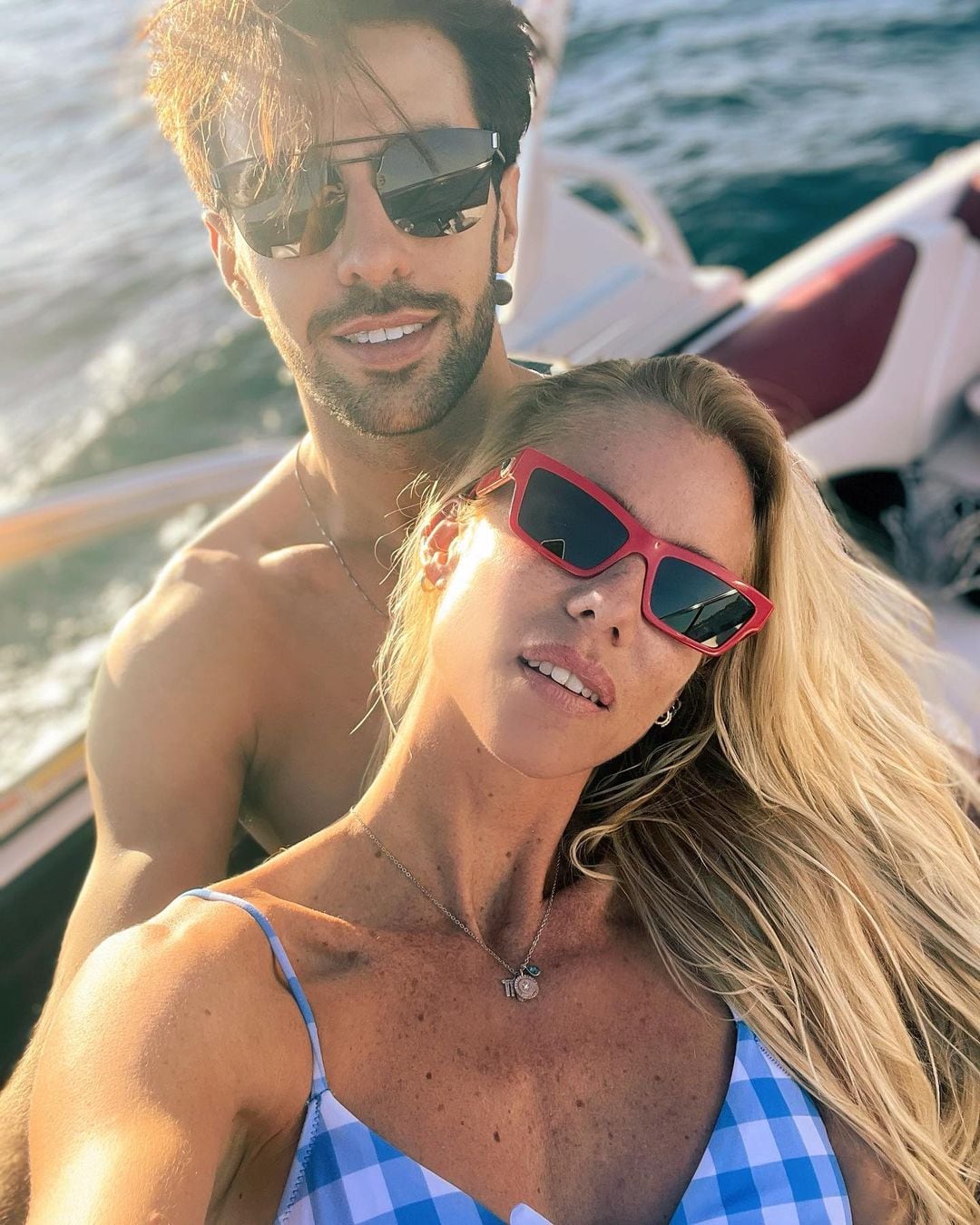 Nicole Neumann y Manu Urcera se encuentran disfrutando unas vacaciones familiares en Punta del Este.