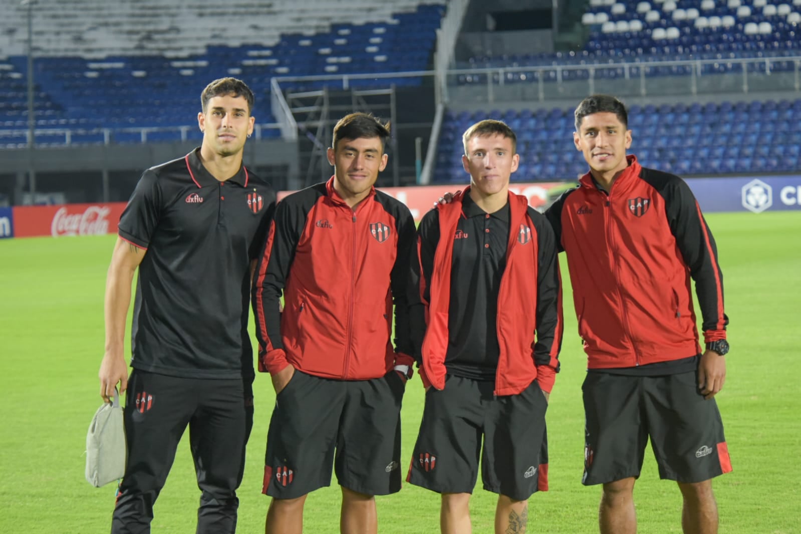 Patronato juega su primer partido internacional de visita en Paraguay.