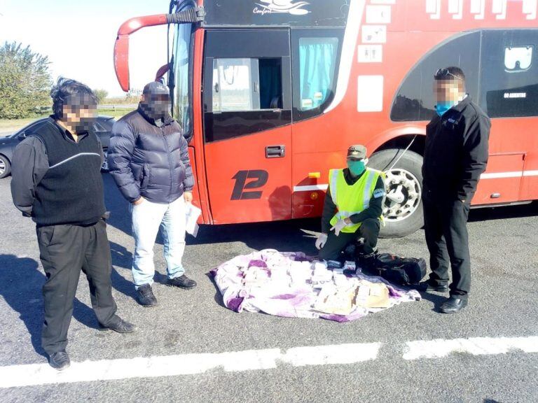 La inspección se llevó a cabo este sábado al norte del departamento San Lorenzo. (@gendarmeria)