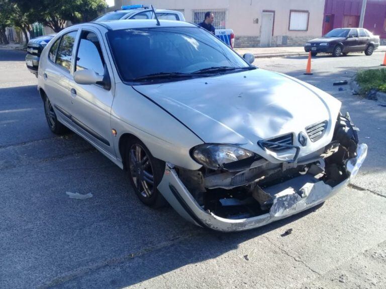 El choque fue en la esquina de Buenos Aires y Tacuarí. Foto: Policía de San Luis