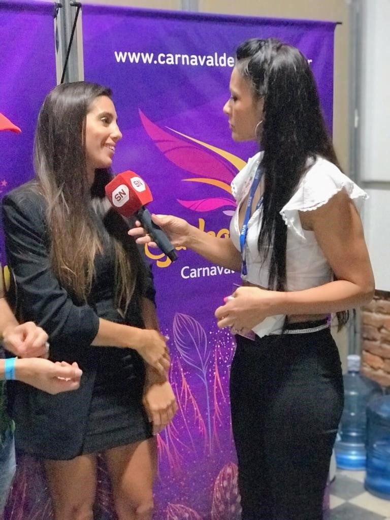 Cinthia Fernández en el Carnaval del País