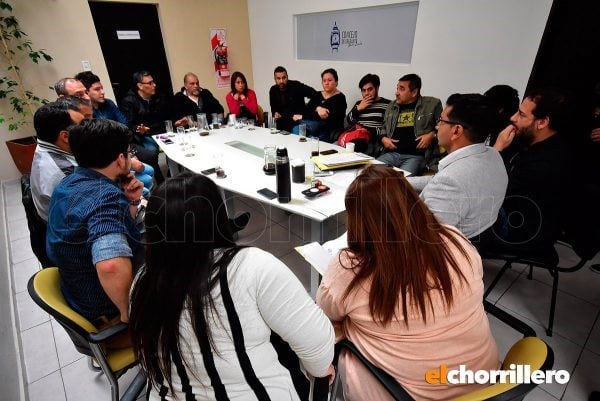 Audiencias con los dueños de boliches bailables en San Luis.