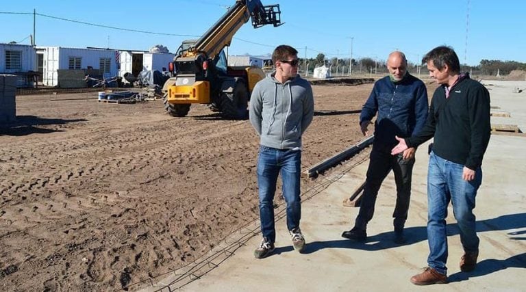 Altolaguirre y Ustarroz recorrieron las obras (Municipalidad de Santa Rosa)