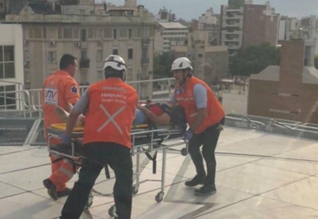 Grave siniestro vial con vuelco en la Autopista Rosario - Buenos Aires