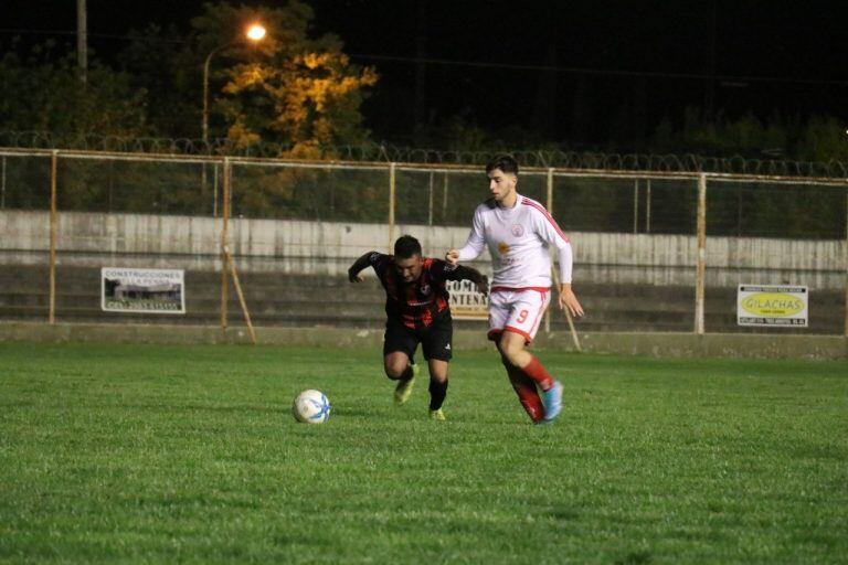 Copa Aiello Huracán vs Cascallares (foto vía Tres Arroyos)