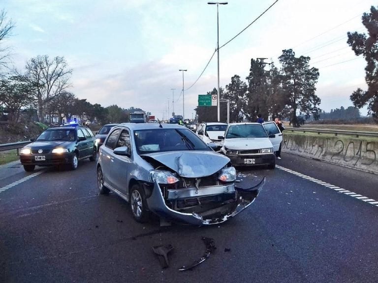 Cuatro accidentes en una mañana en Circunvalación.