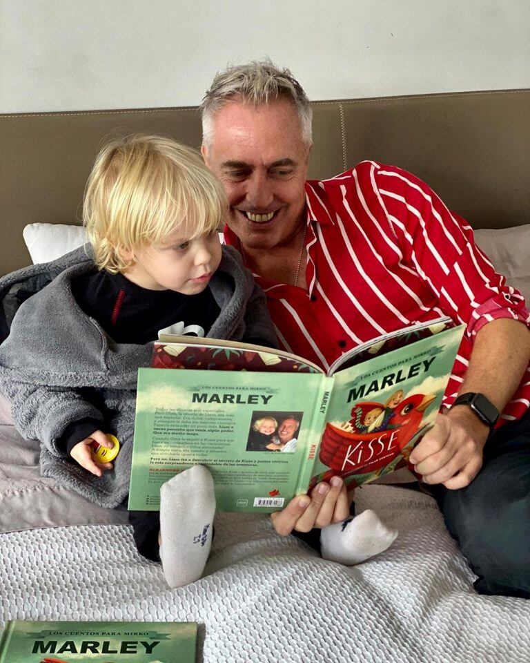 Marley y Mirko comparten su libro (Instagram)