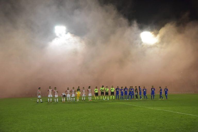 Así recibieron los hinchas Instituto.