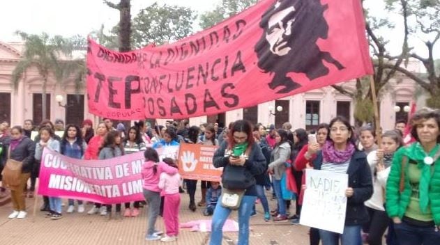 Marcha #NiUnaMenos en Posadas. (Foto: Misiones Online)