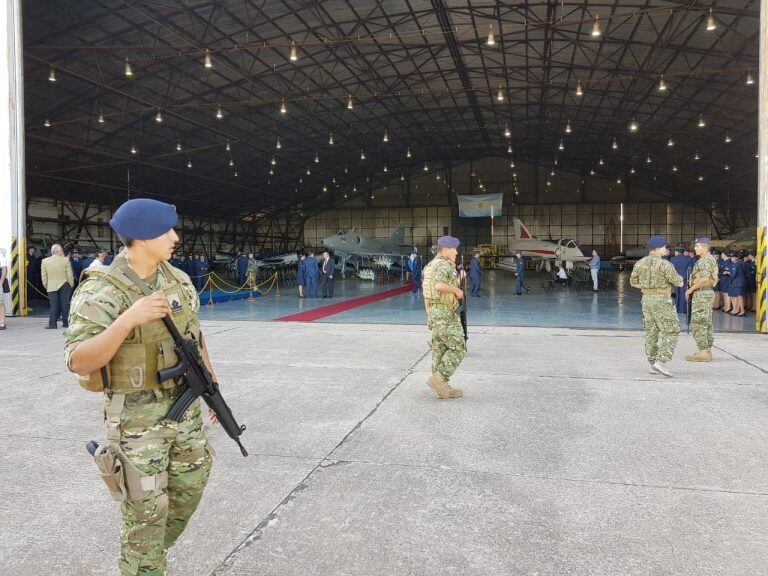 La recepción en Río Cuarto al soldado Luis Castagnari. héroe de Malvinas.