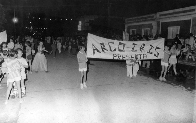 Corsos - ARCHIVO DE AZOTEA LA PALMA 1990
Crédito: Museo del Carnaval