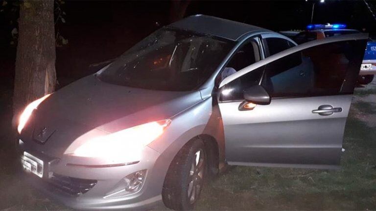 Así quedó el auto tras el accidente (ElOnce).