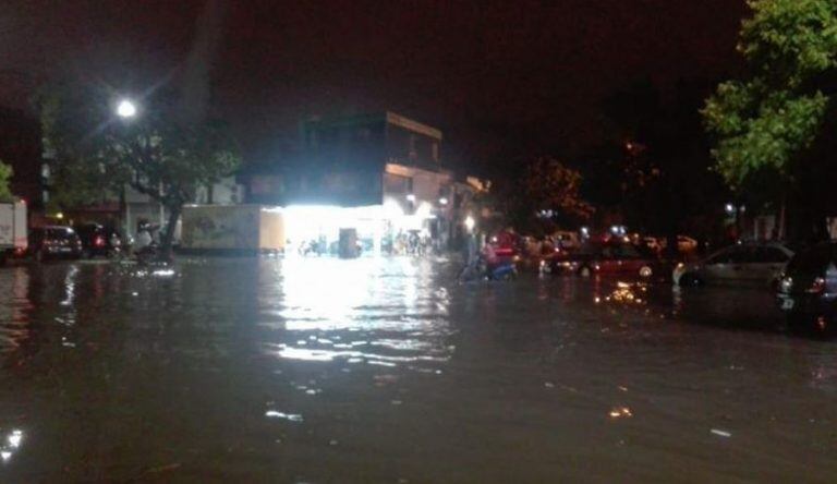 Resistencia en emergencia hídrica tras un intenso temporal. (Foto: Diario Norte)