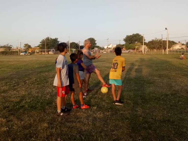 Escuelita de Fútbol Barrio Ranchos de la Virgen de Lujan