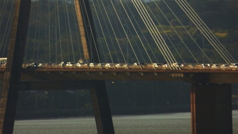 Puente Internacional Roque González