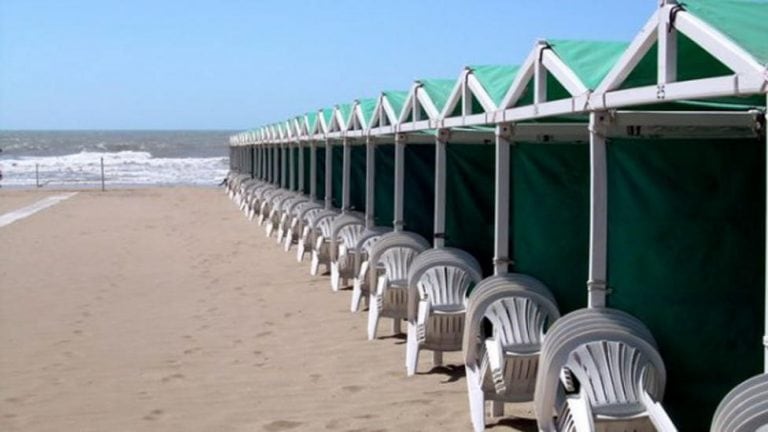 Carpas en Mar del Plata.