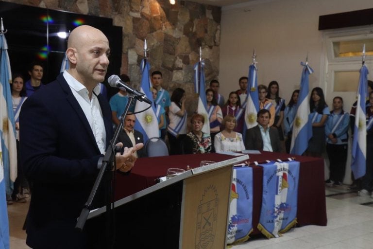 Entrega de Premios "Alberdi" y "Sarmiento" desde la Municipalidad de Carlos Paz.