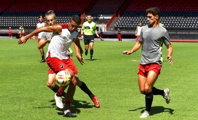 Newell's le ganó a Rampla Juniors en su segundo amistoso de pretemporada. (CANOB)